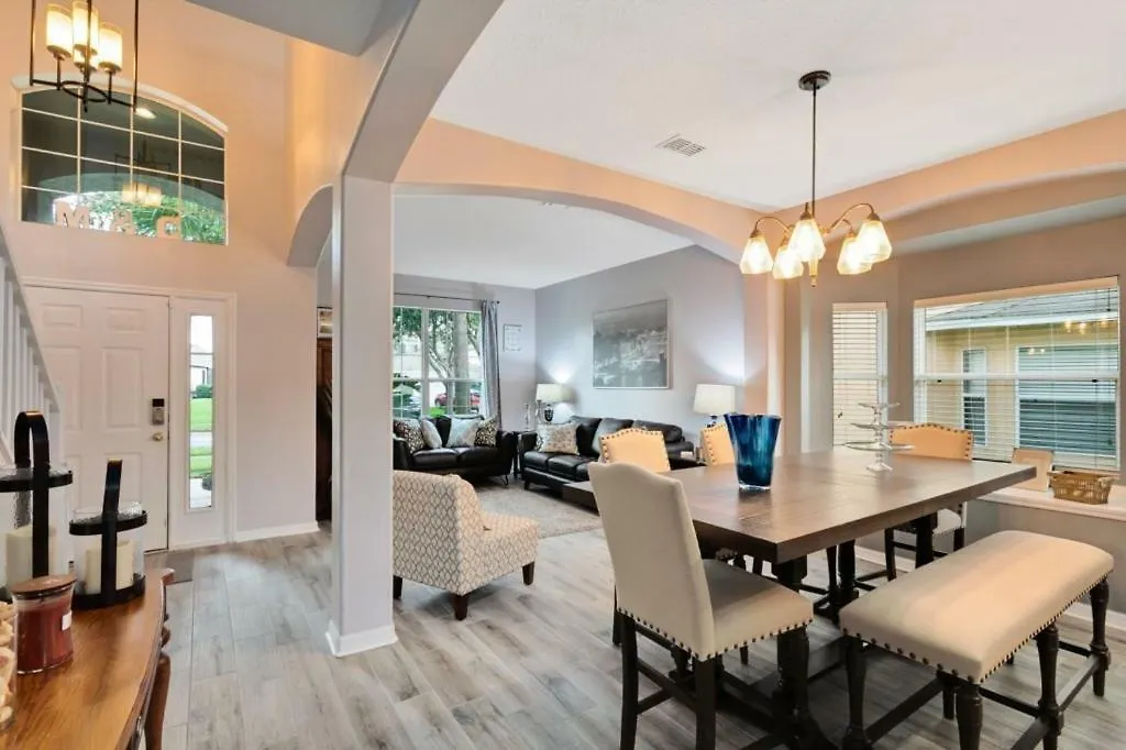 6 Bedroom Lanai, Screened Pool & Villa Four Corners