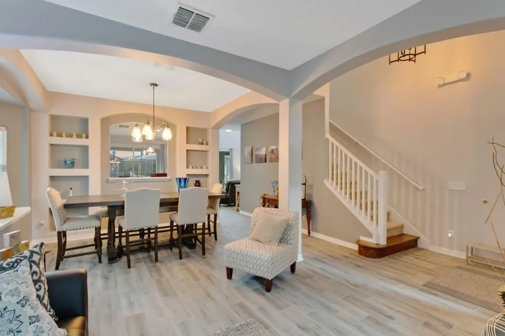 6 Bedroom Lanai, Screened Pool & Villa Four Corners