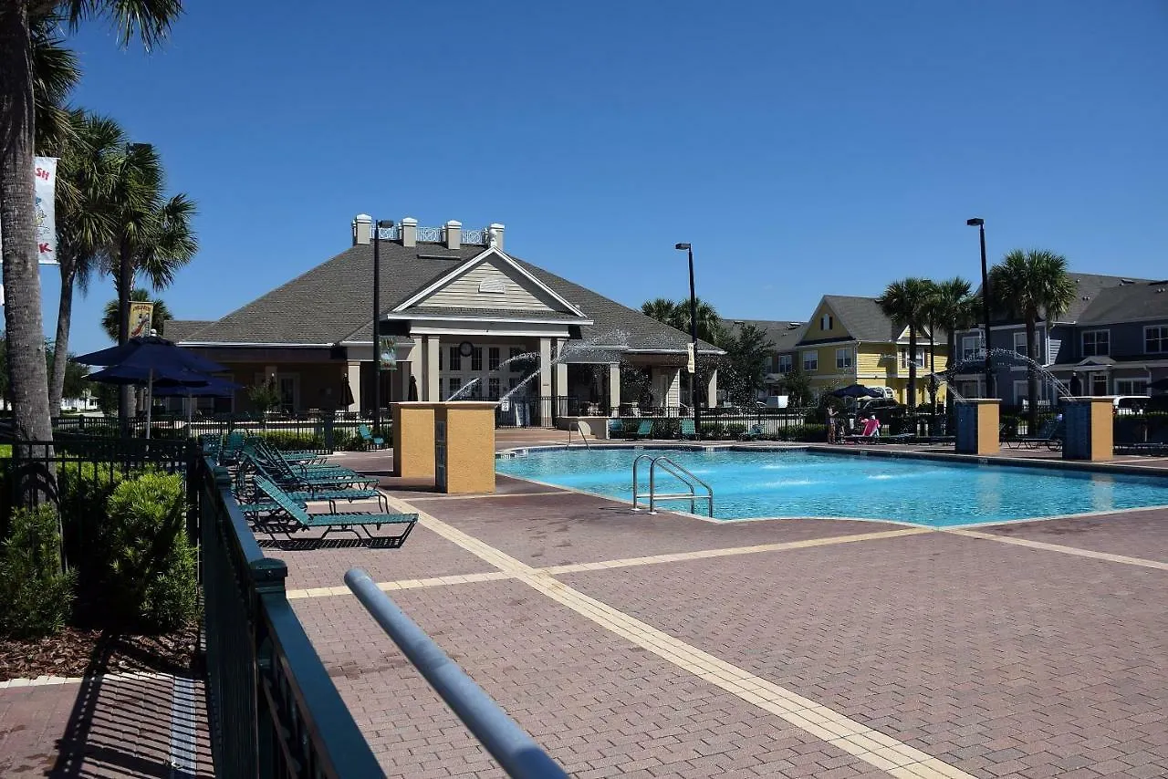 Tropical Dream - Townhouse 3 Bedrooms Near Disney
