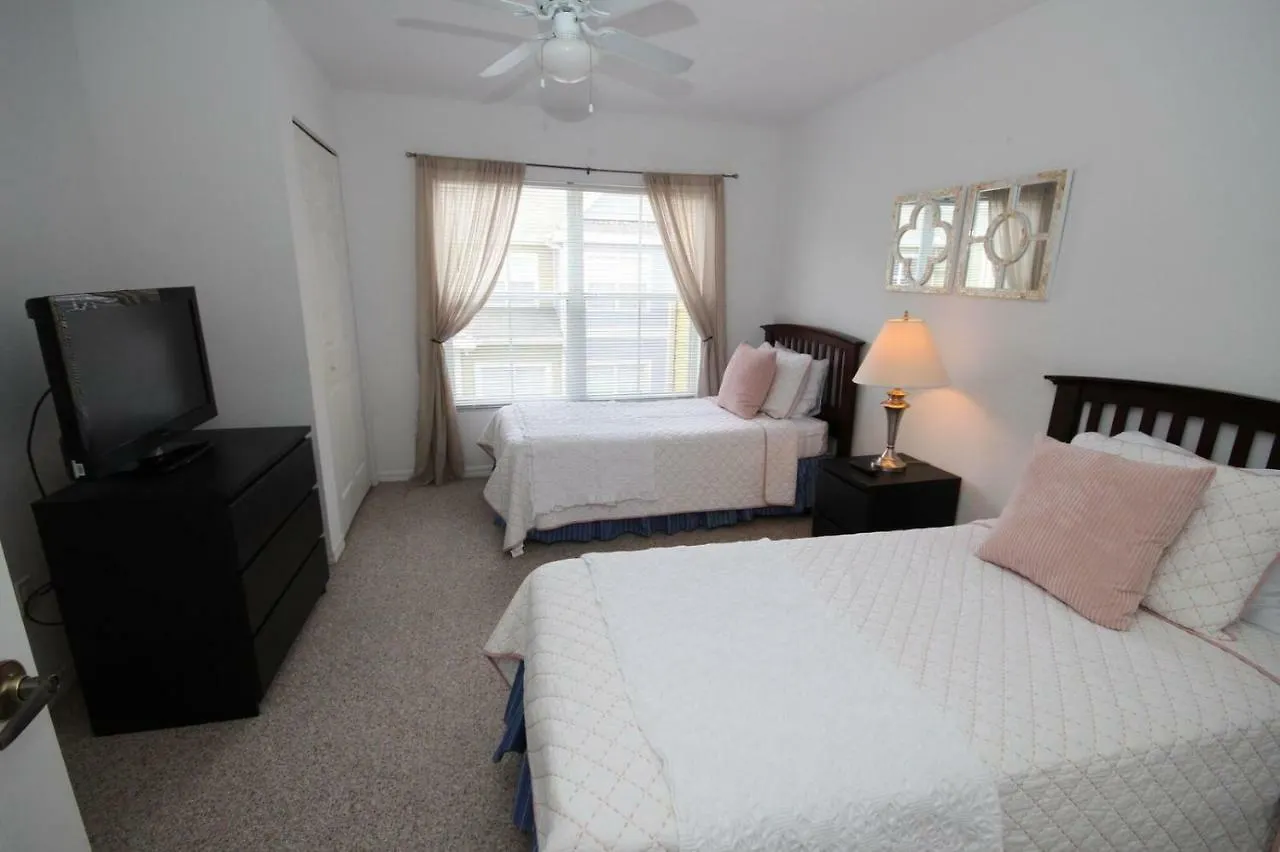 Tropical Dream - Townhouse 3 Bedrooms Near Disney Apartment
