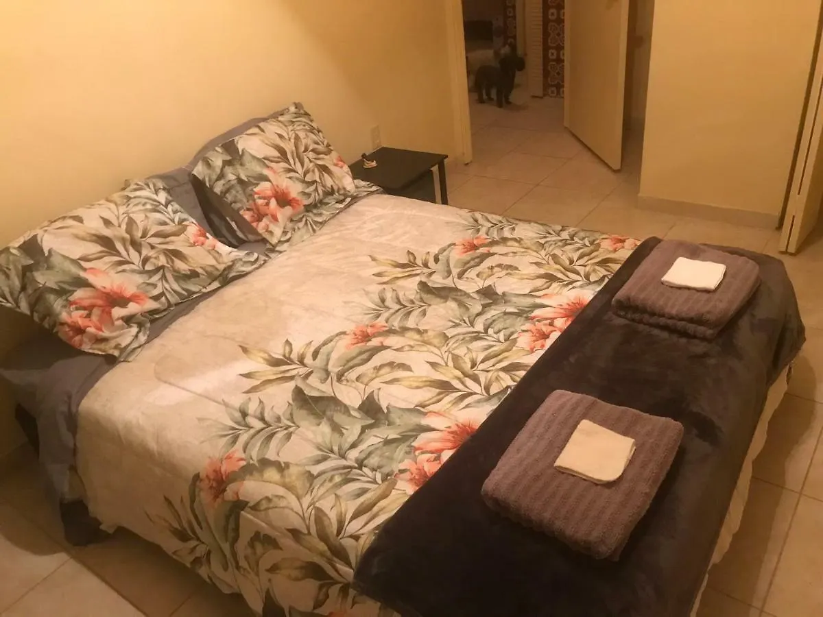 Homestay The Lyons Den, Shared *