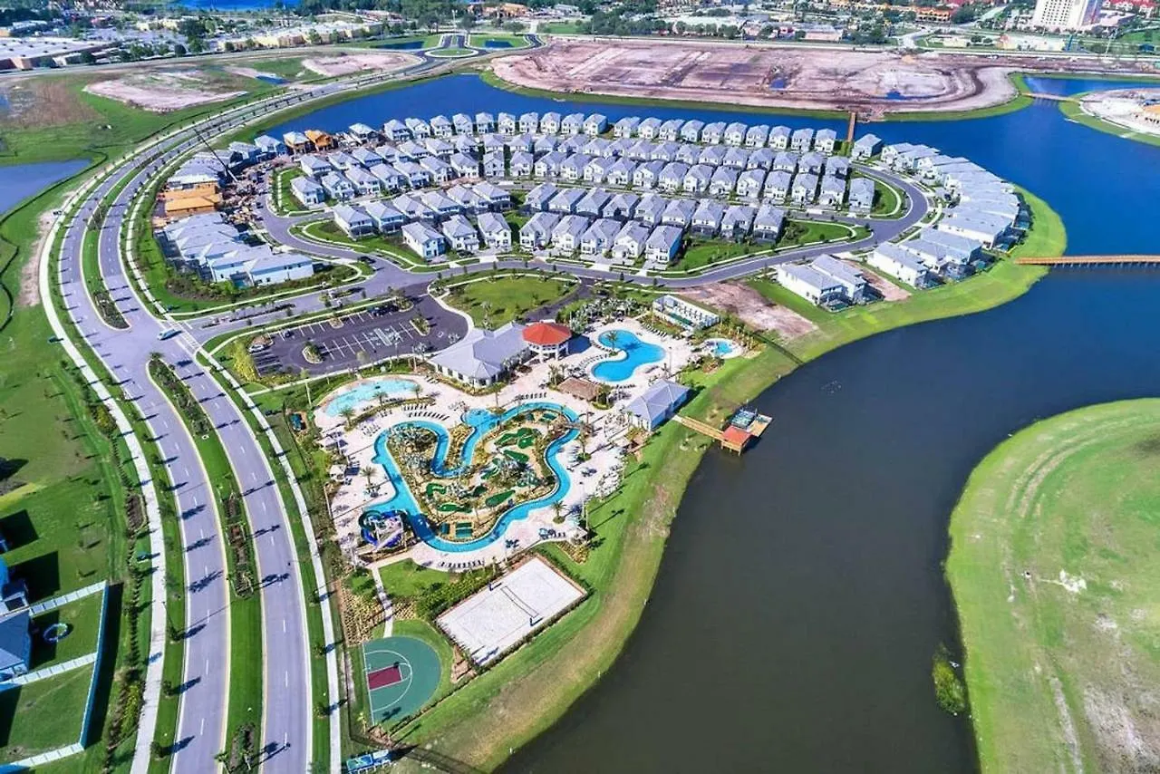 A - New 4 Bedroom - 5 Miles To - Free Water Park - Private Pool