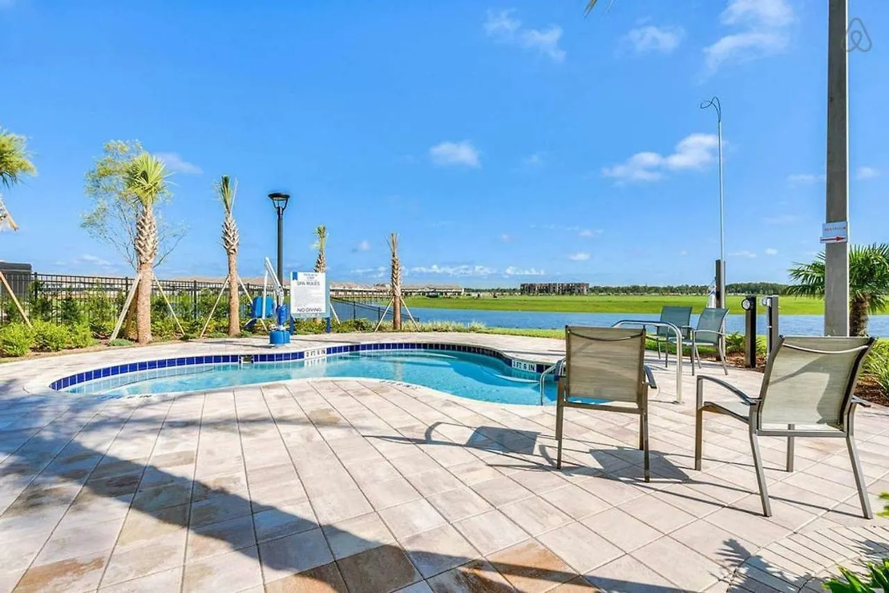 D - New 2 Bedroom - 5 Miles To - Free Water Park Apartment