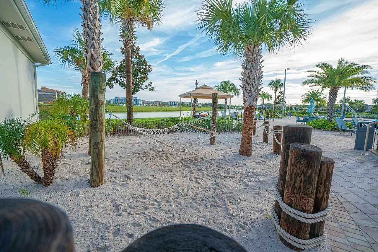Only 5 Miles From Disney! Free Water Park! 2 Bed, 2 Bath Condo, Sleeps 8 Διαμέρισμα Kissimmee