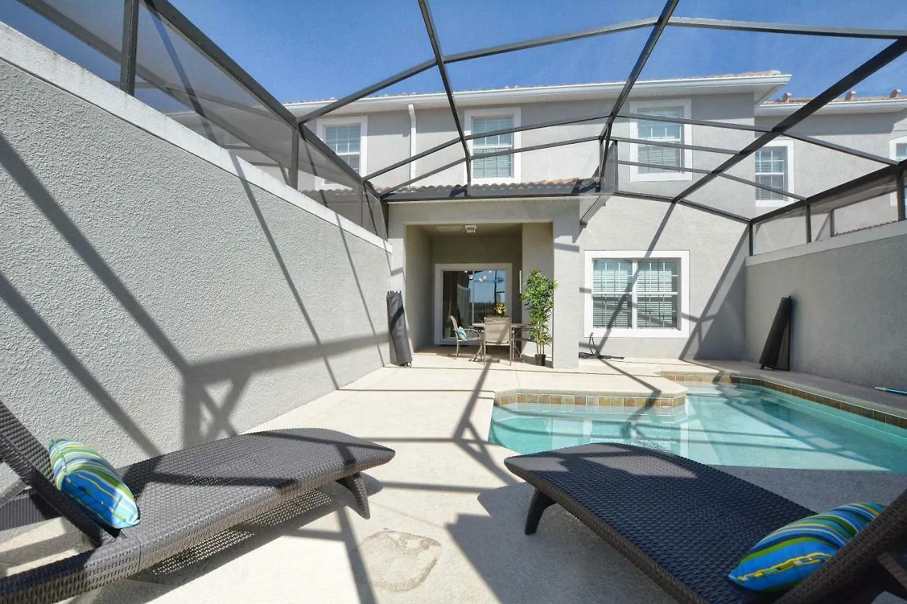 I - New 4 Bedroom - 5 Miles To - Free Water Park - Private Pool *