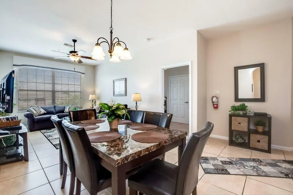 2307butterway Apartment