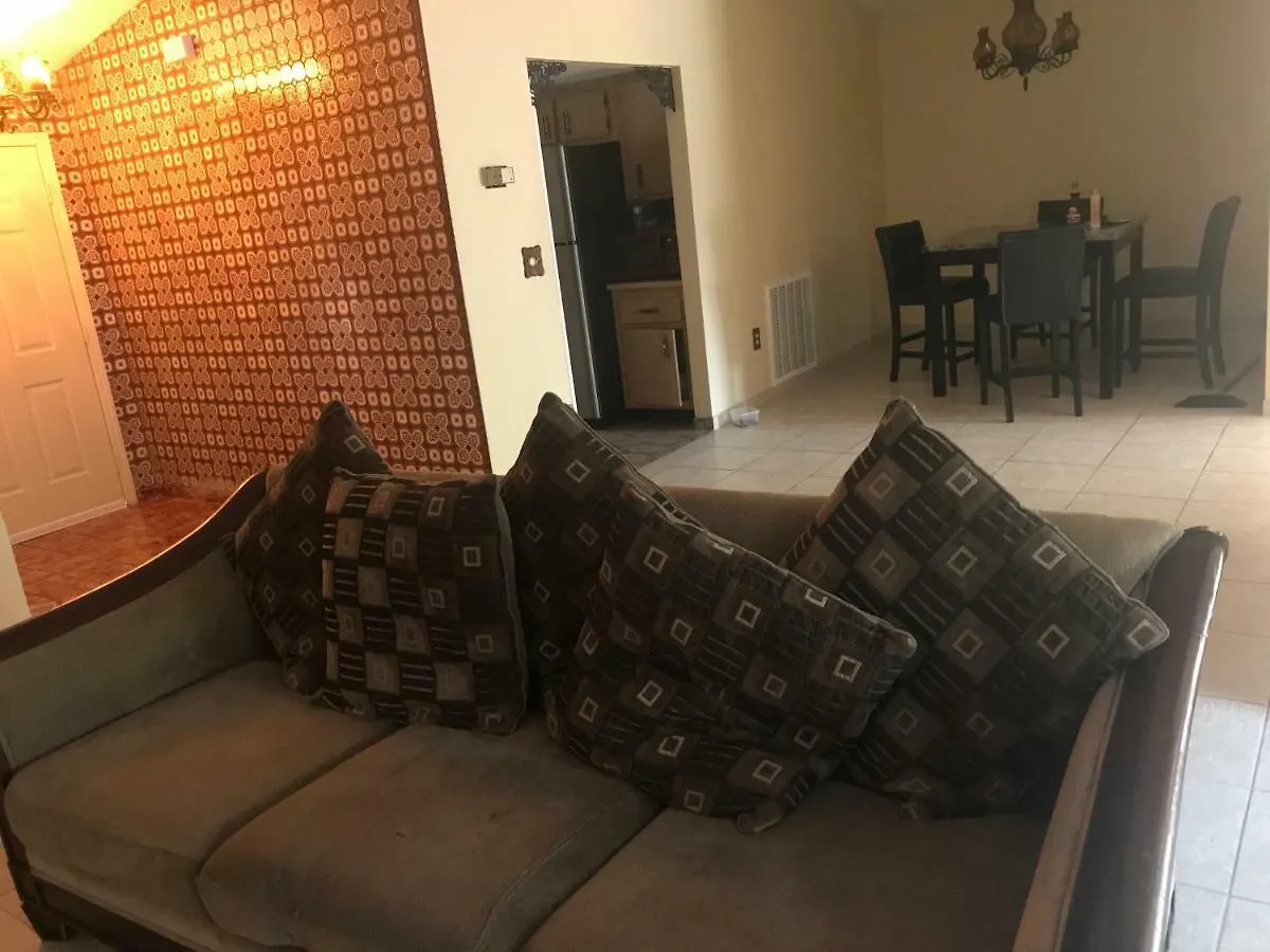 The Lyons Den, Shared * Kissimmee