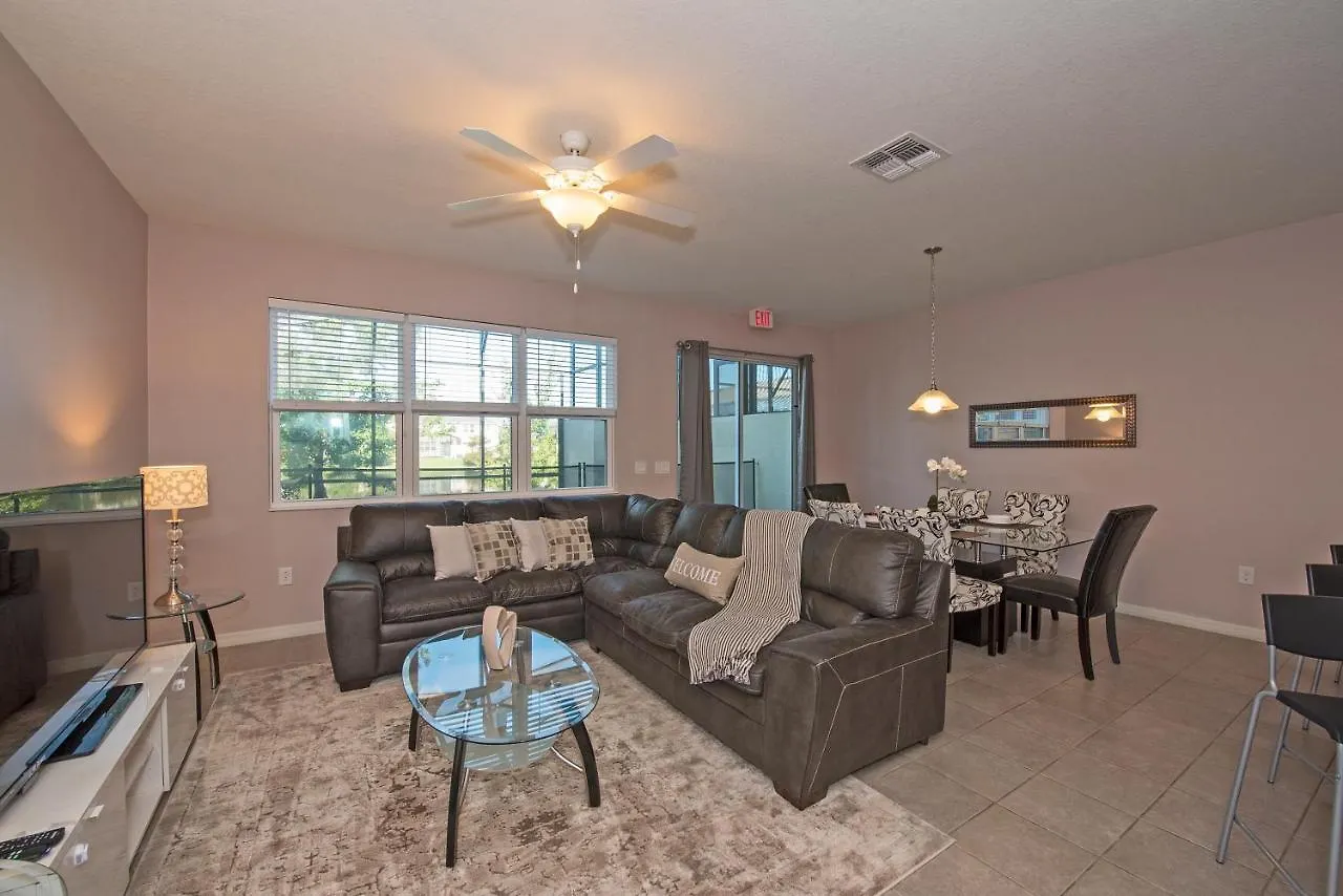 Lakeview Very Close To W Pool بيت للعطل *