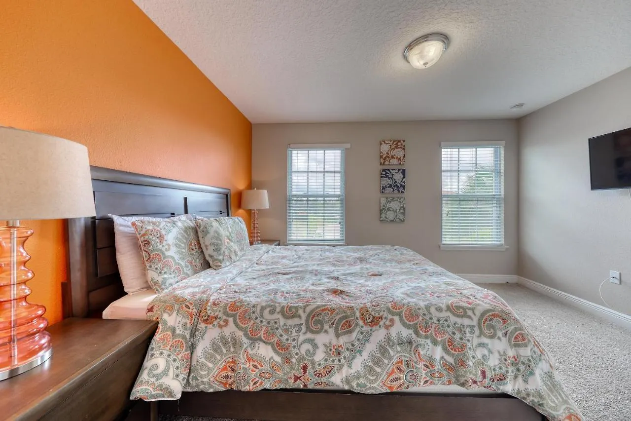 Solterra * Kissimmee
