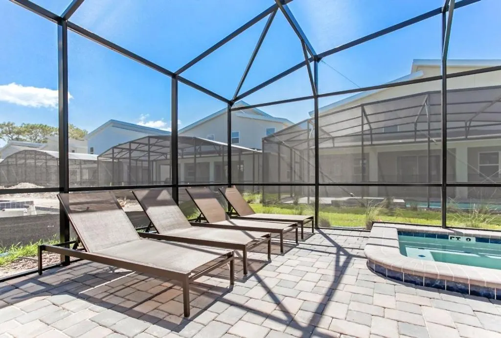 Superior 9 Bed Games Room, Pool Themed Rooms! 키시미