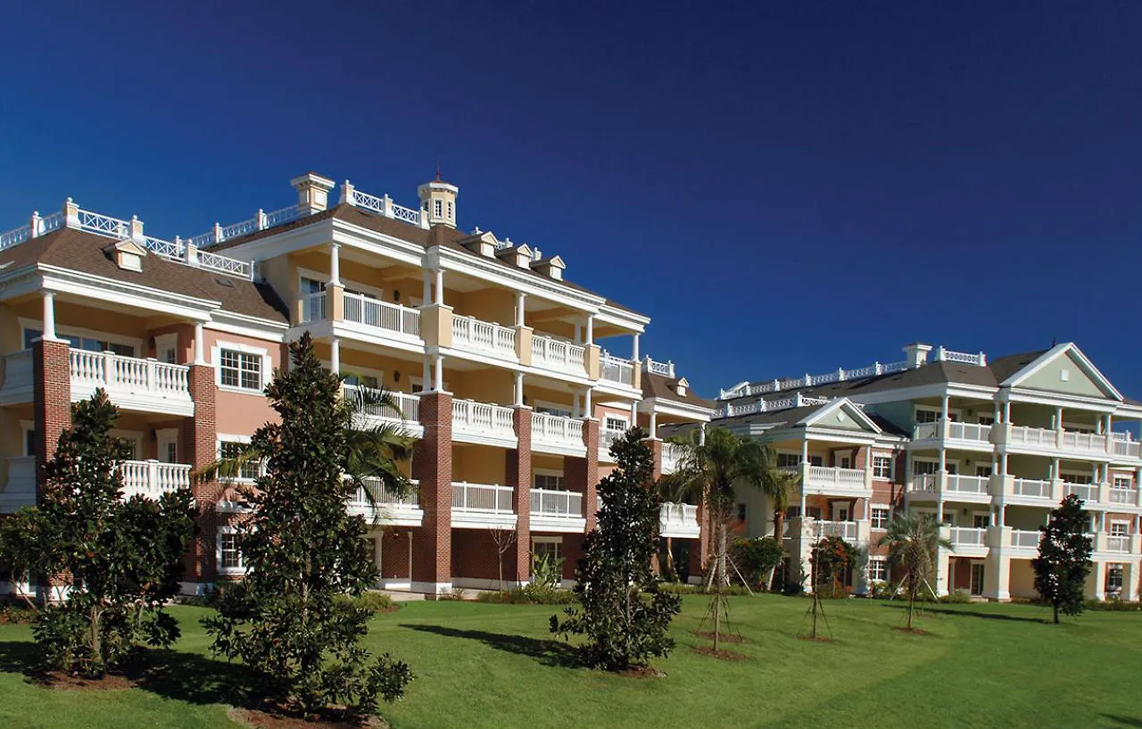Reunion & Golf Club 5*
