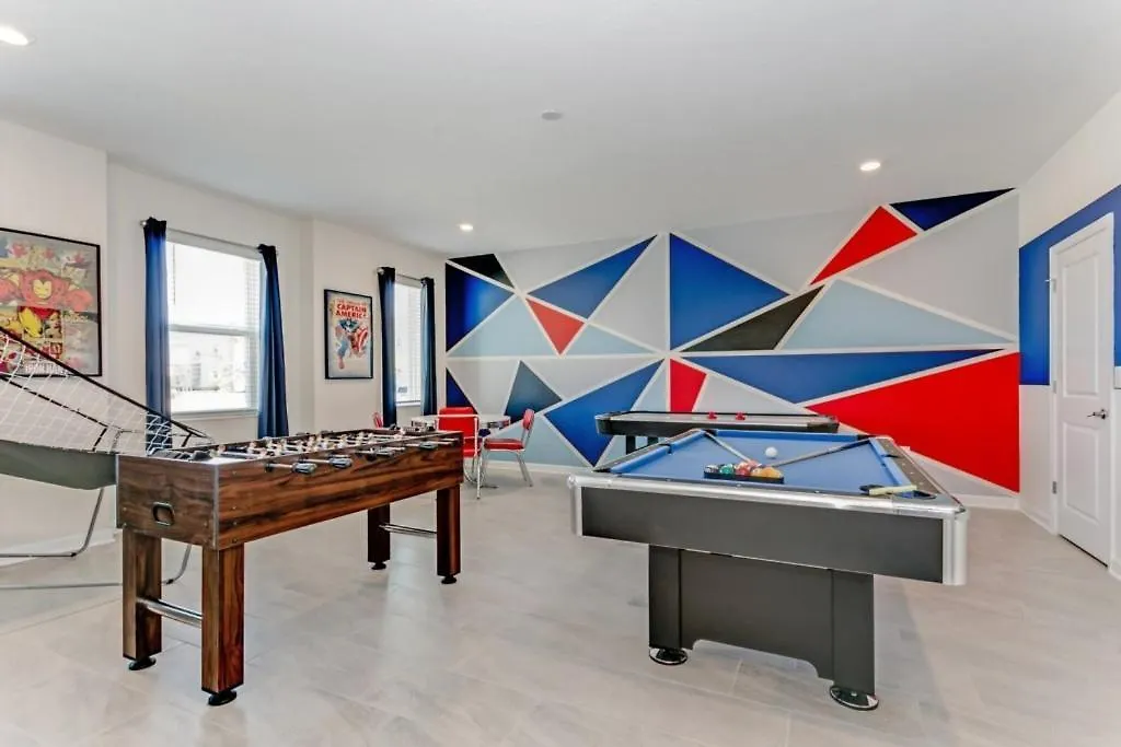 Superior 9 Bed Games Room, Pool Themed Rooms! 펜션 *