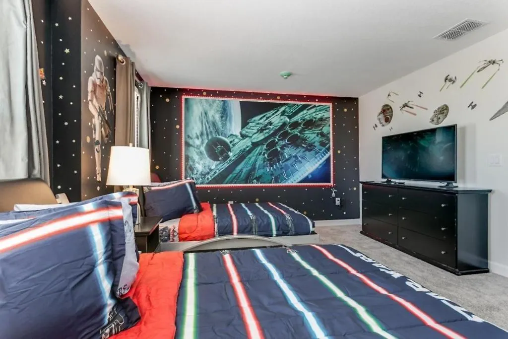 Superior 9 Bed Games Room, Pool Themed Rooms!