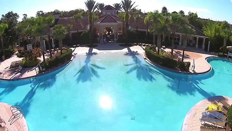 Excutive 6 Bedroom 4 Bath Pool And Spa Home Holiday home