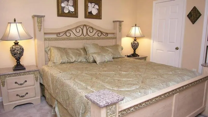 Holiday home Excutive 6 Bedroom 4 Bath Pool And Spa Home *