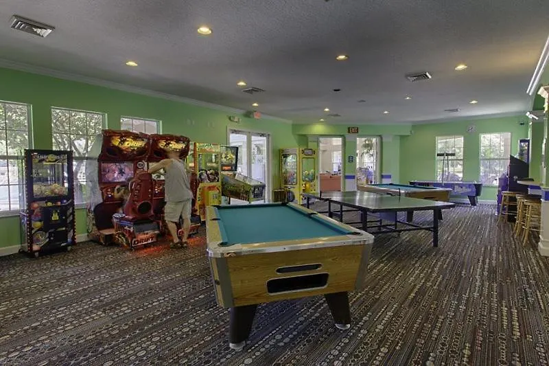 Luxurious 4 Bedroom 2 Bath Kissimmee Pool