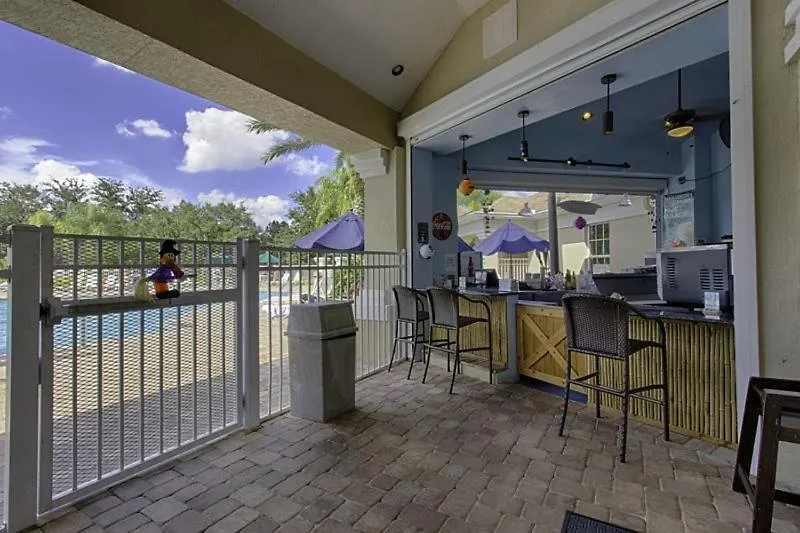 Luxurious 4 Bedroom 2 Bath Kissimmee Pool
