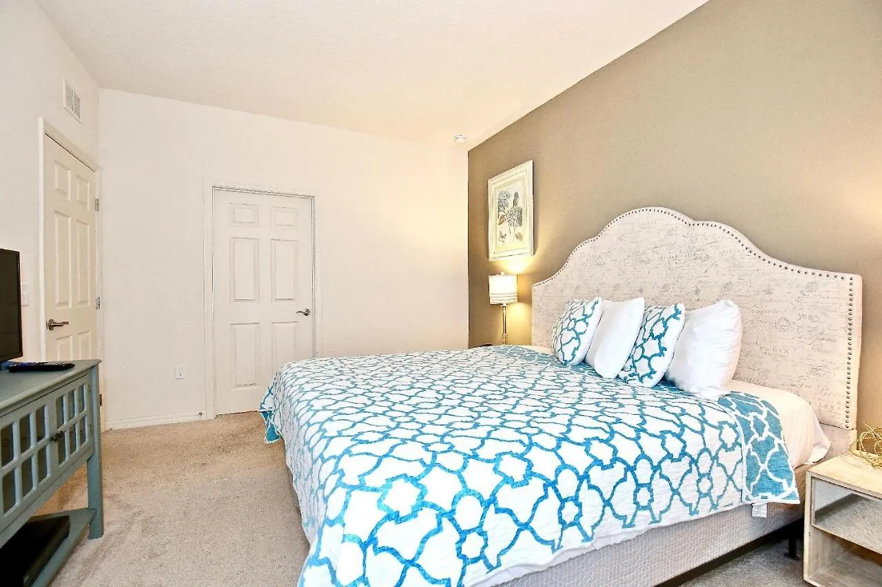 Great Townhouse In Great Luxurious Community, Poolgym Close To Disney! Holiday home Kissimmee