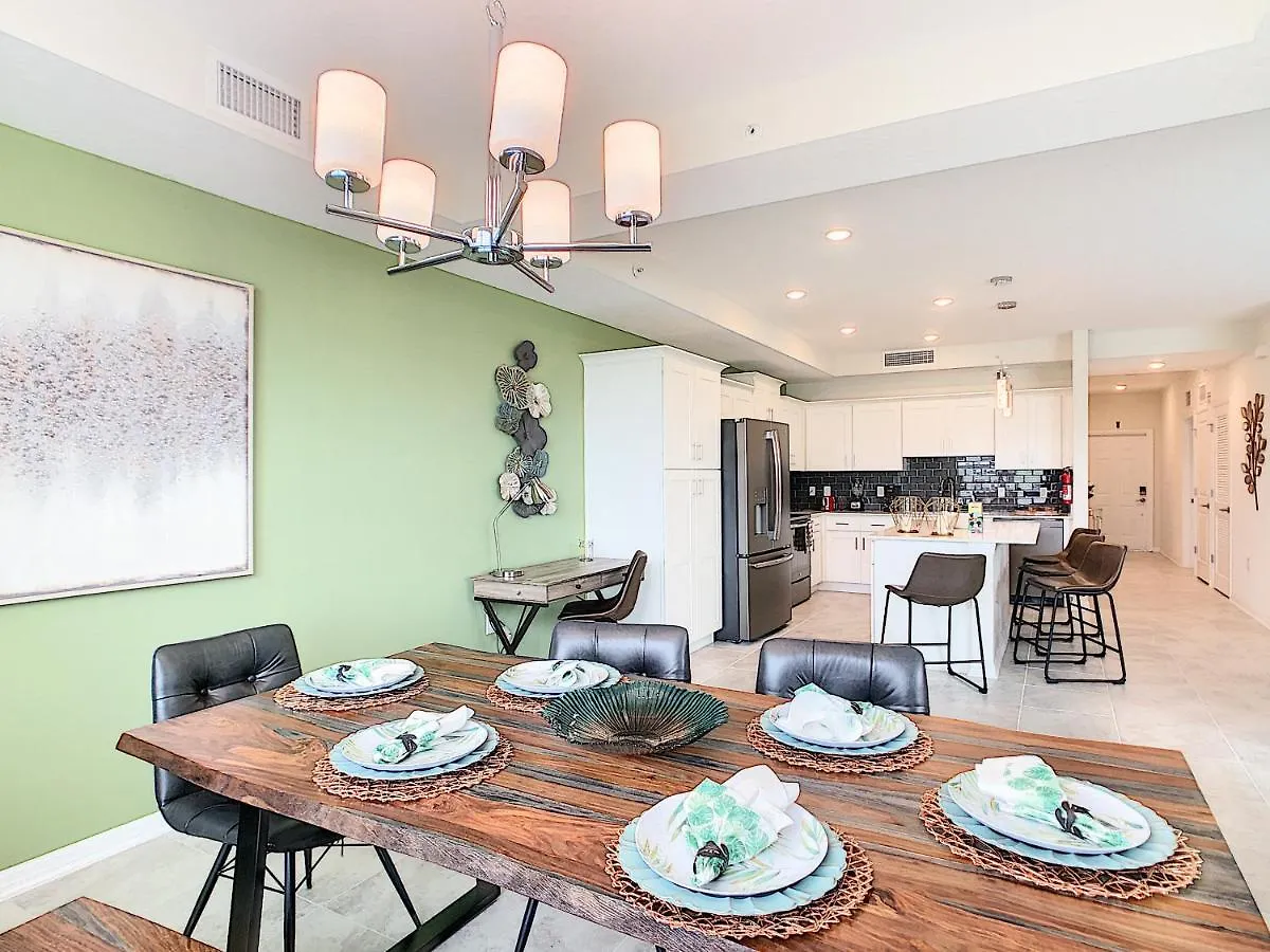 Apartment Lovely Lakeview Thematic 2br With 2 Waterpark *