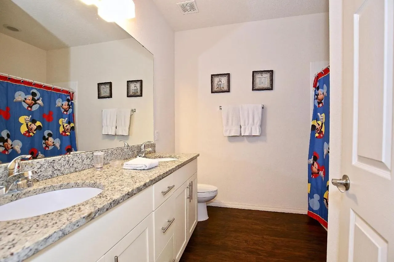 Amazing Townhouse In Gated Community 10' To Disney!