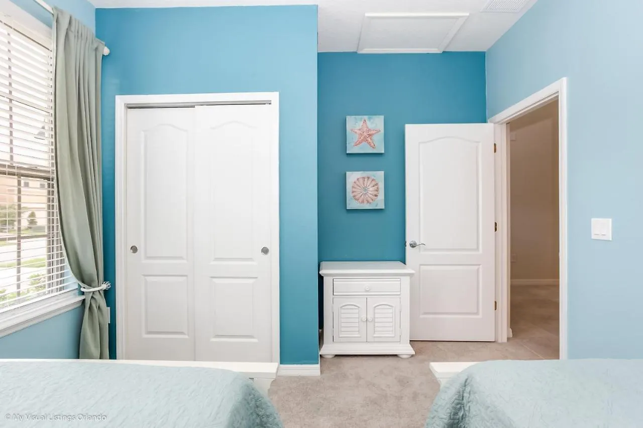 8 Bedroom, 6 Bathroom Upscale Near All The Fun In