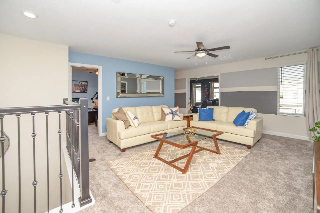 8812cruden Villa *