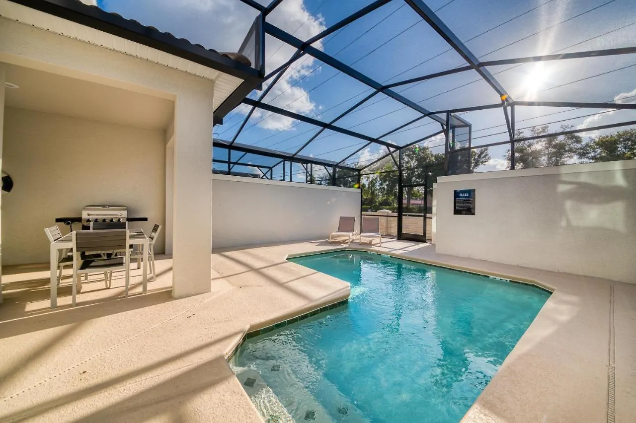 Nice Near Disney With Private Pool