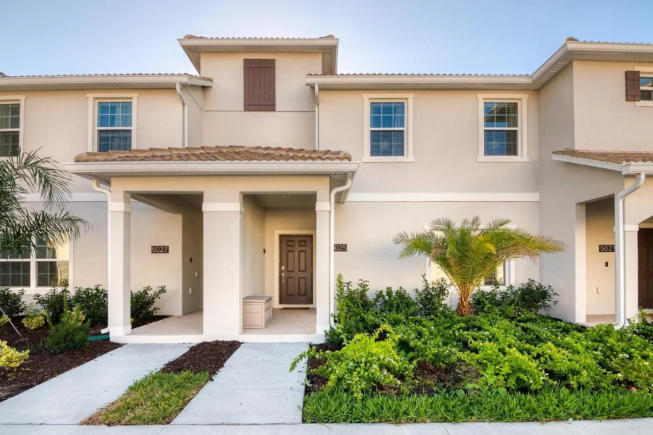 Nice Near Disney With Private Pool