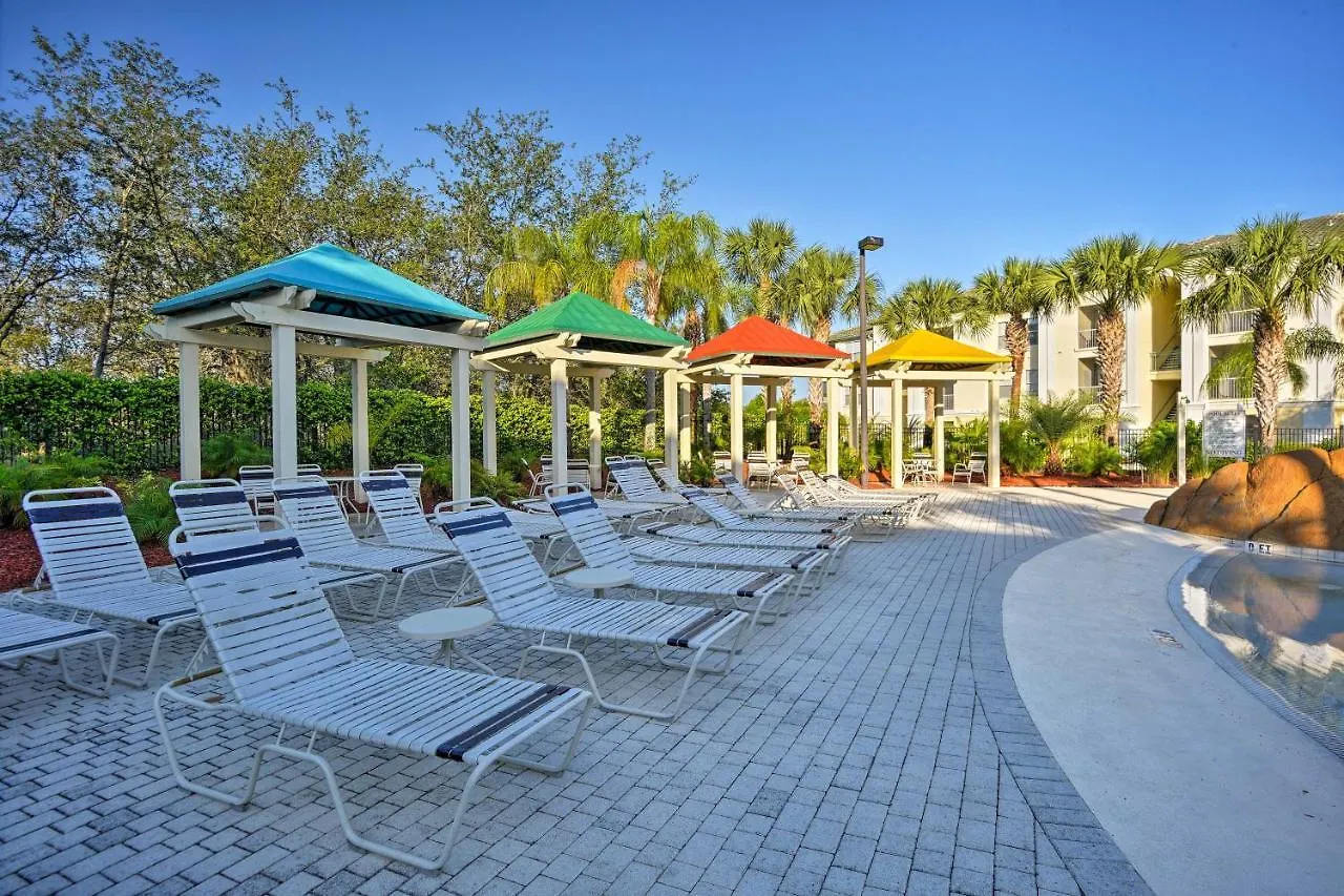 Apartment Pool Access, 6 Mi To Magic Kingdom! Kissimmee