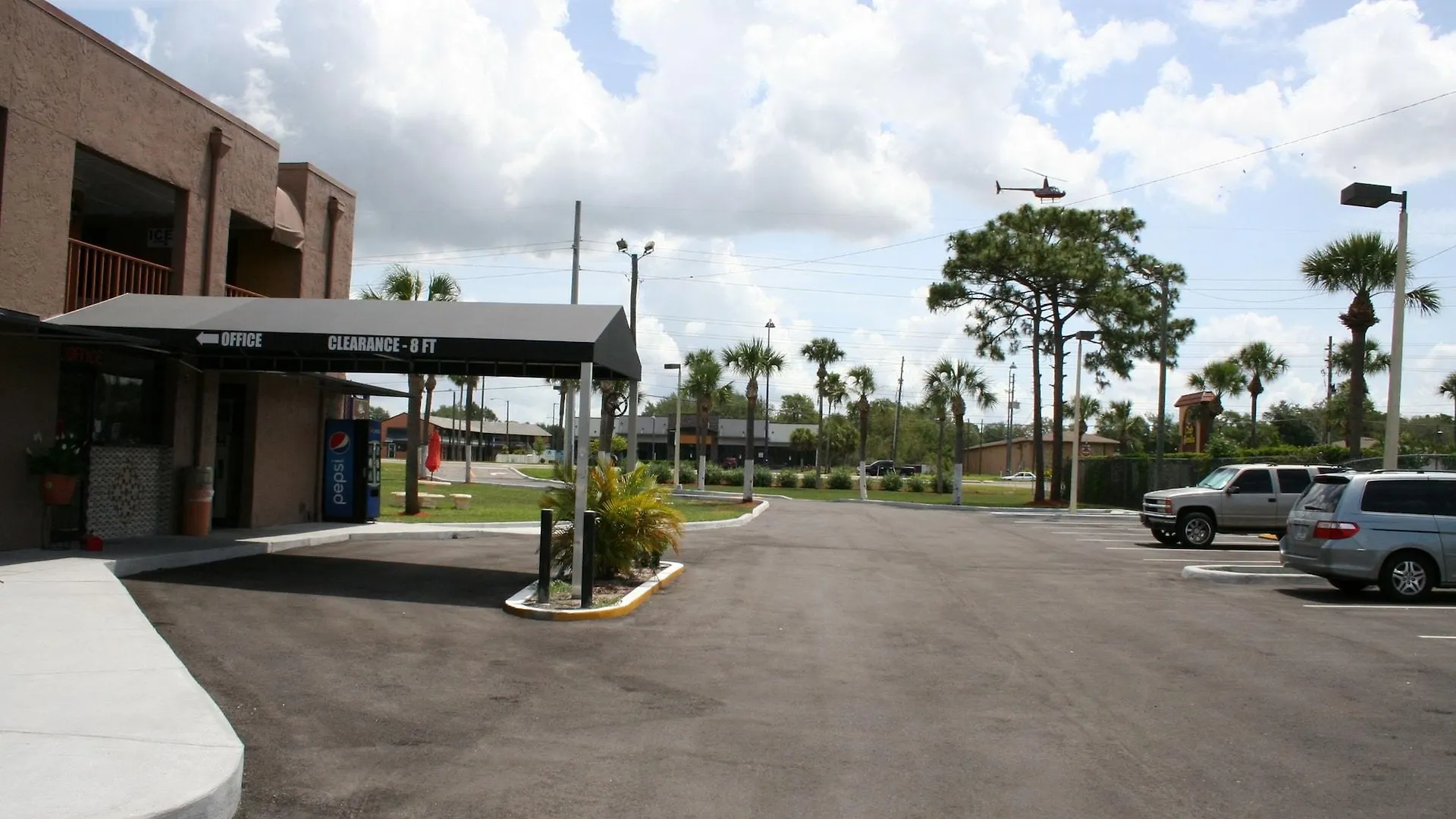 Motel Oyo West