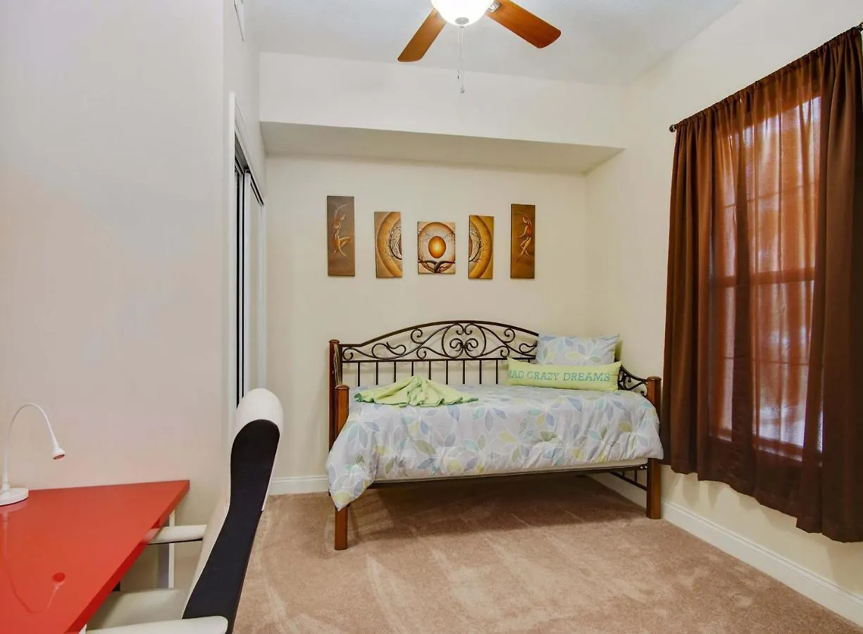Chateaux At Reunion Holiday home *