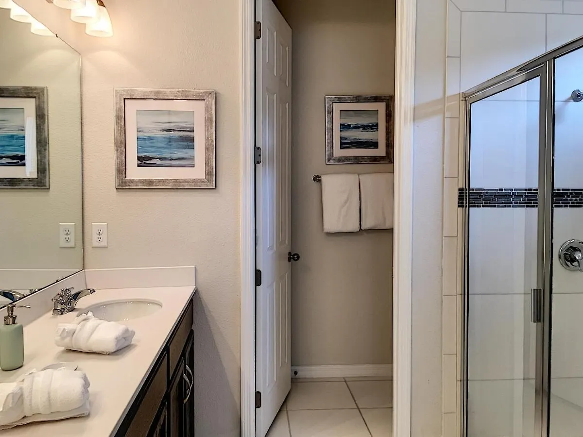 Paradise Escapes By Florida Spirit Four Corners