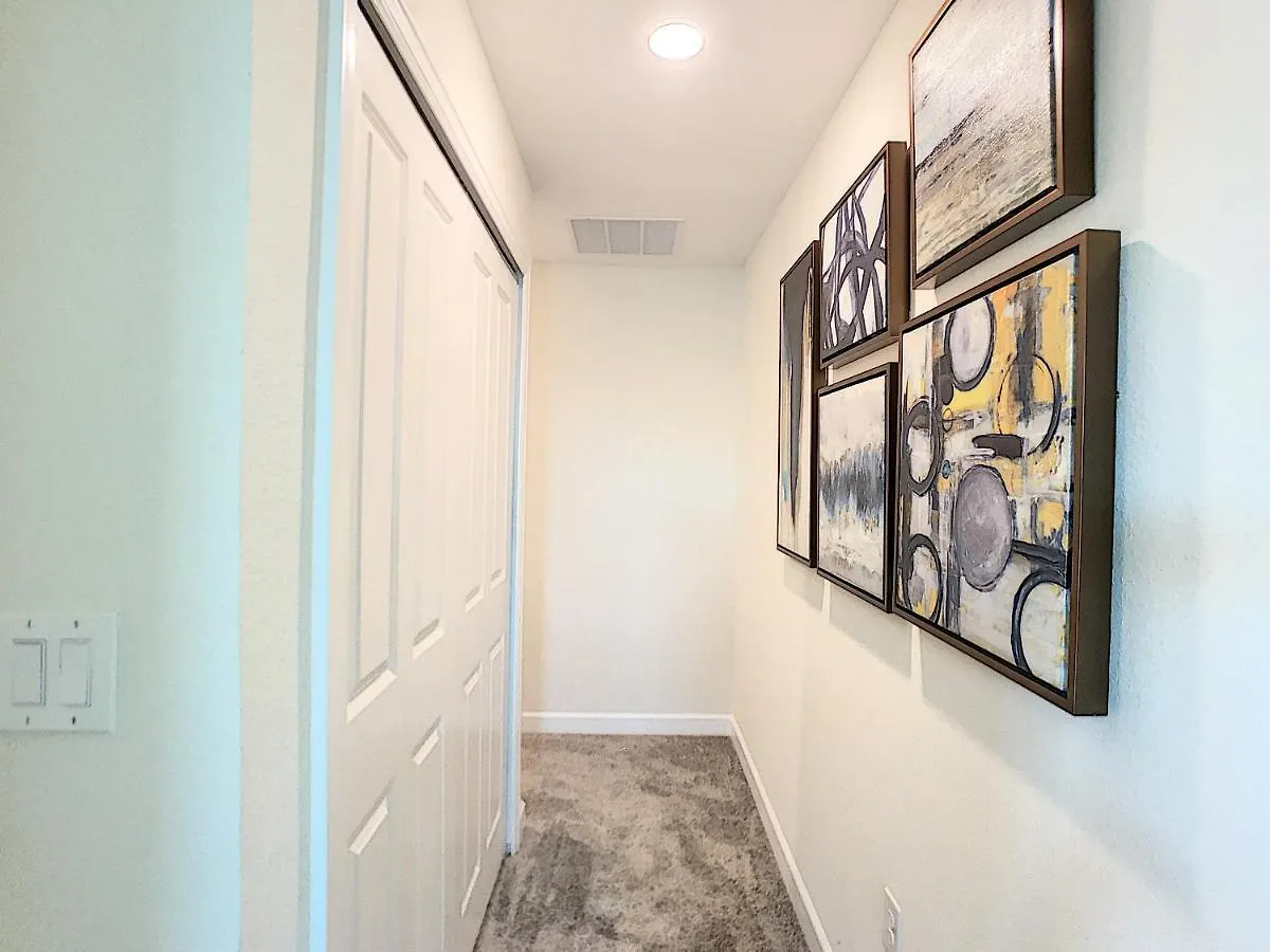 Ocean Breeze By Florida Spirit Four Corners