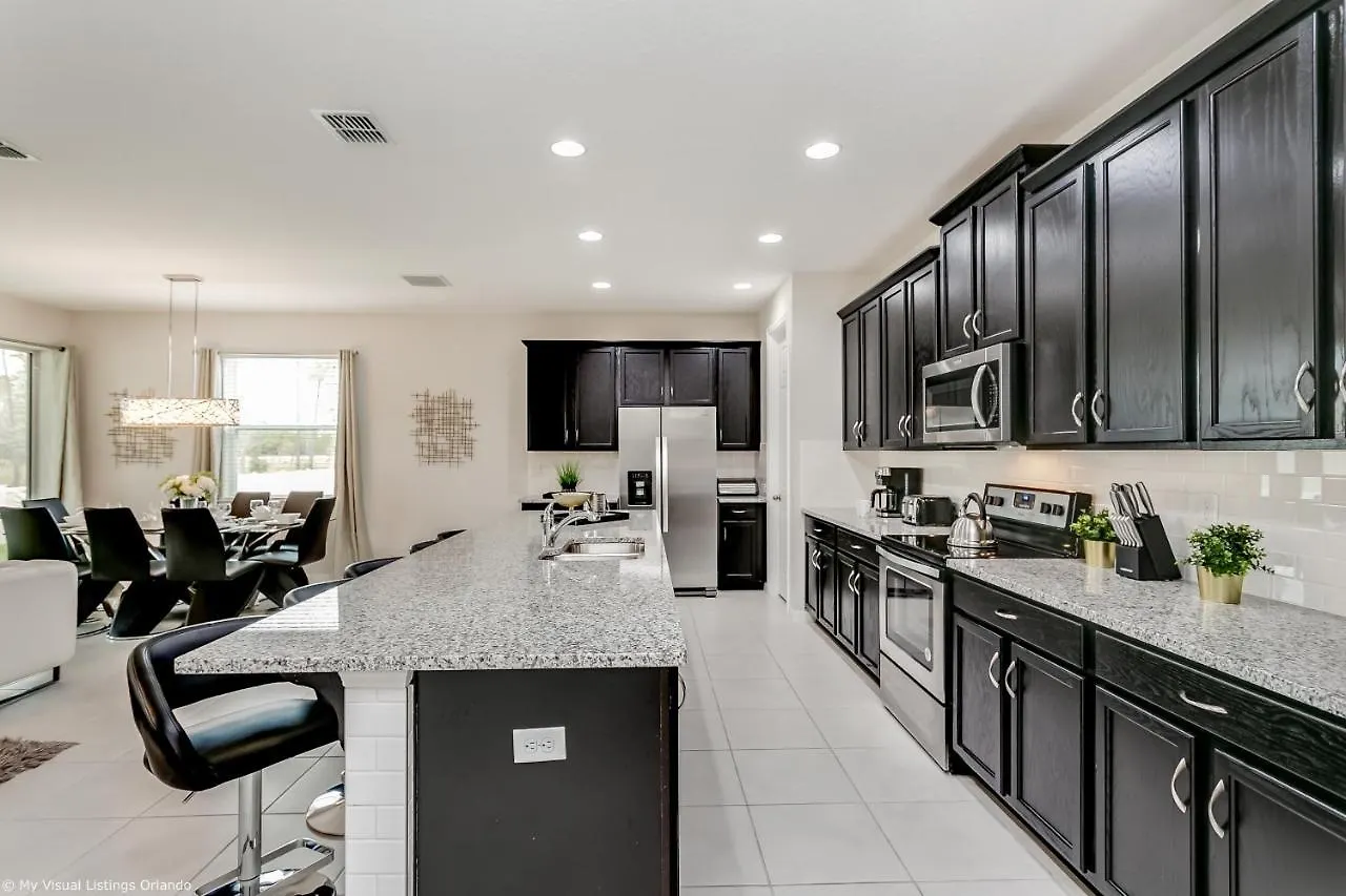 1644 Nassau Point Trail