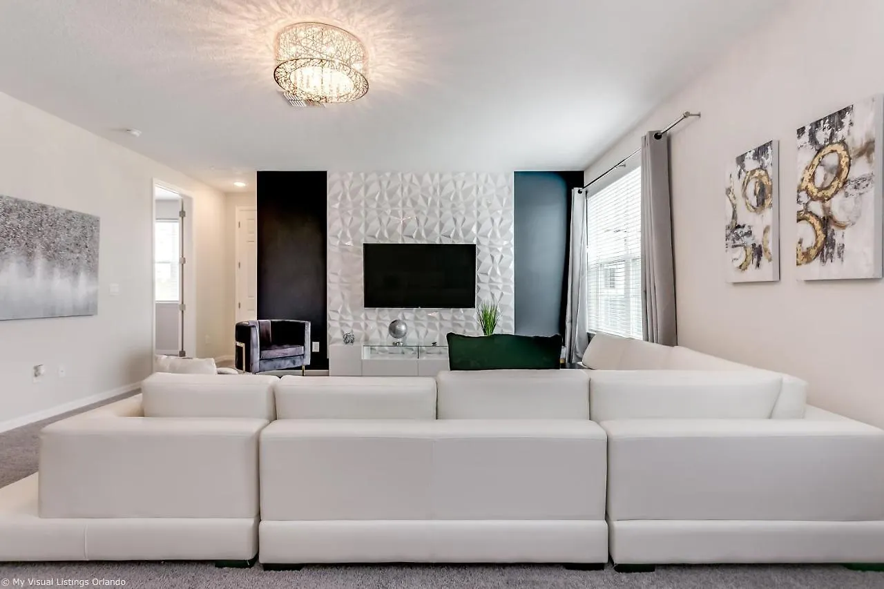 1644 Nassau Point Trail *