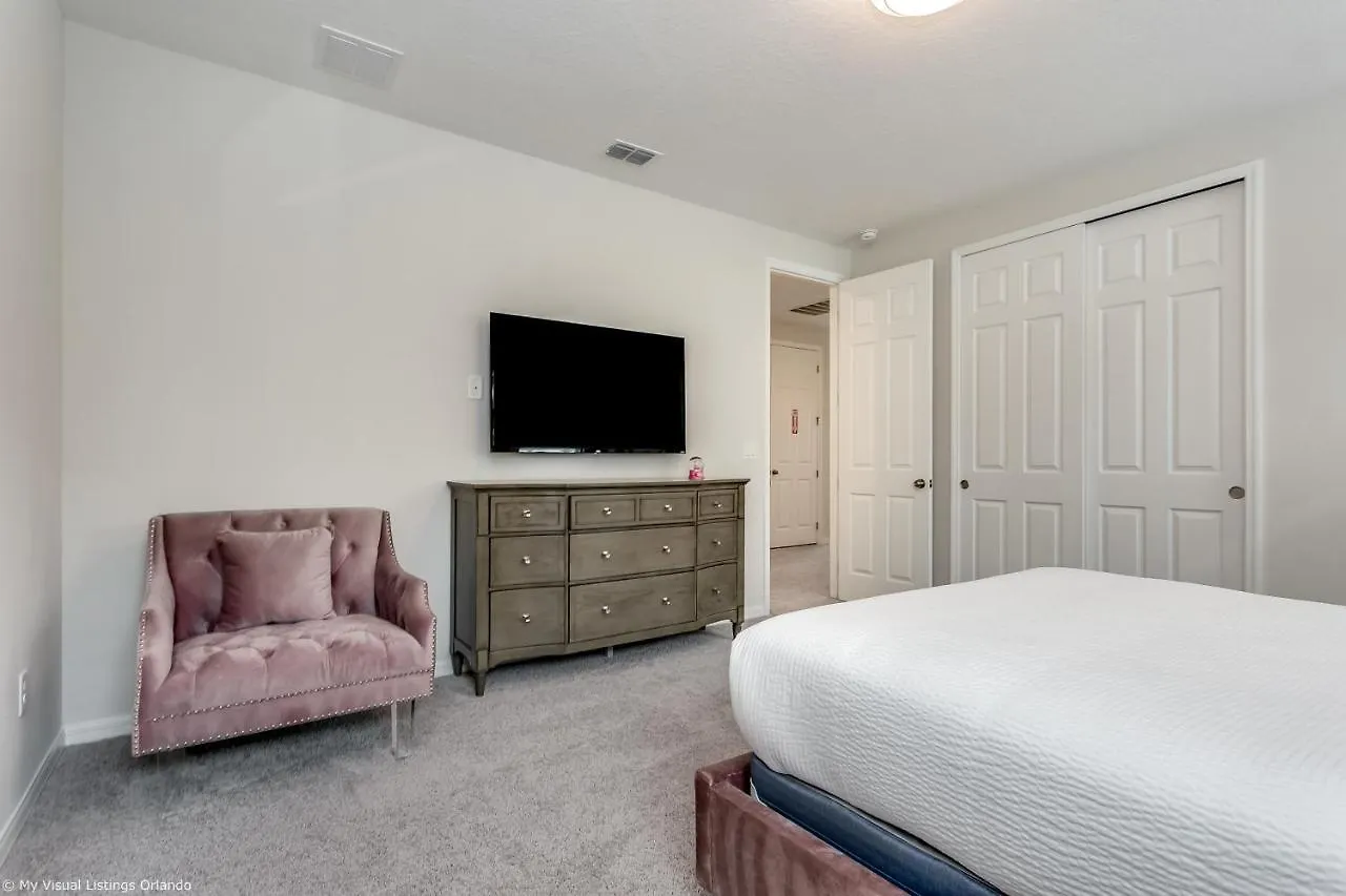 1644 Nassau Point Trail
