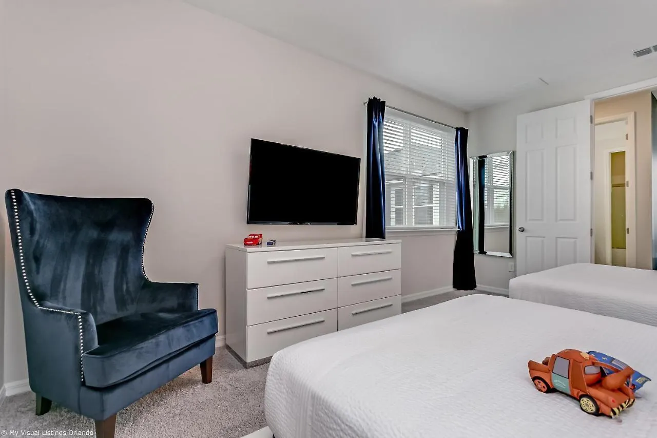 1644 Nassau Point Trail