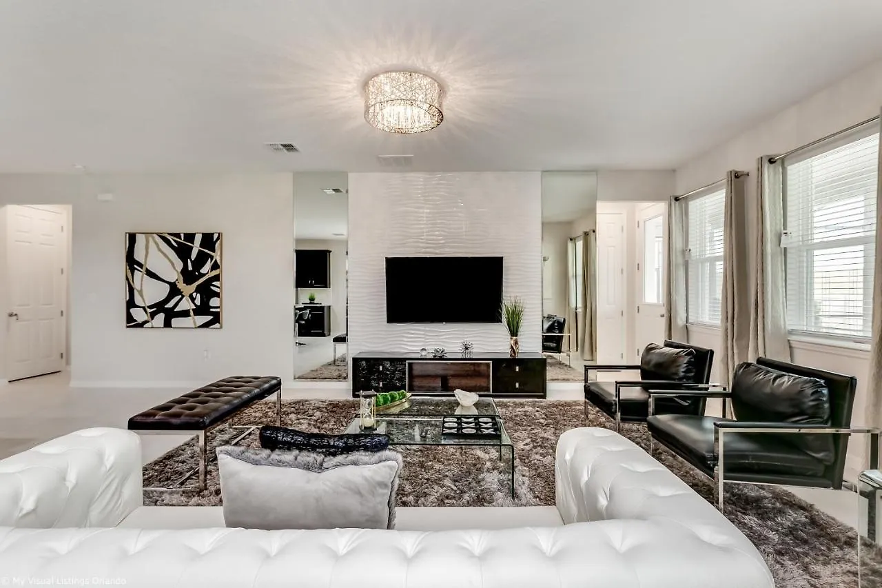 Villa 1644 Nassau Point Trail