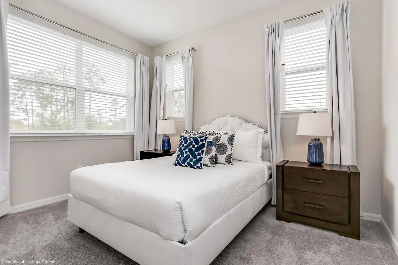 Villa 1644 Nassau Point Trail