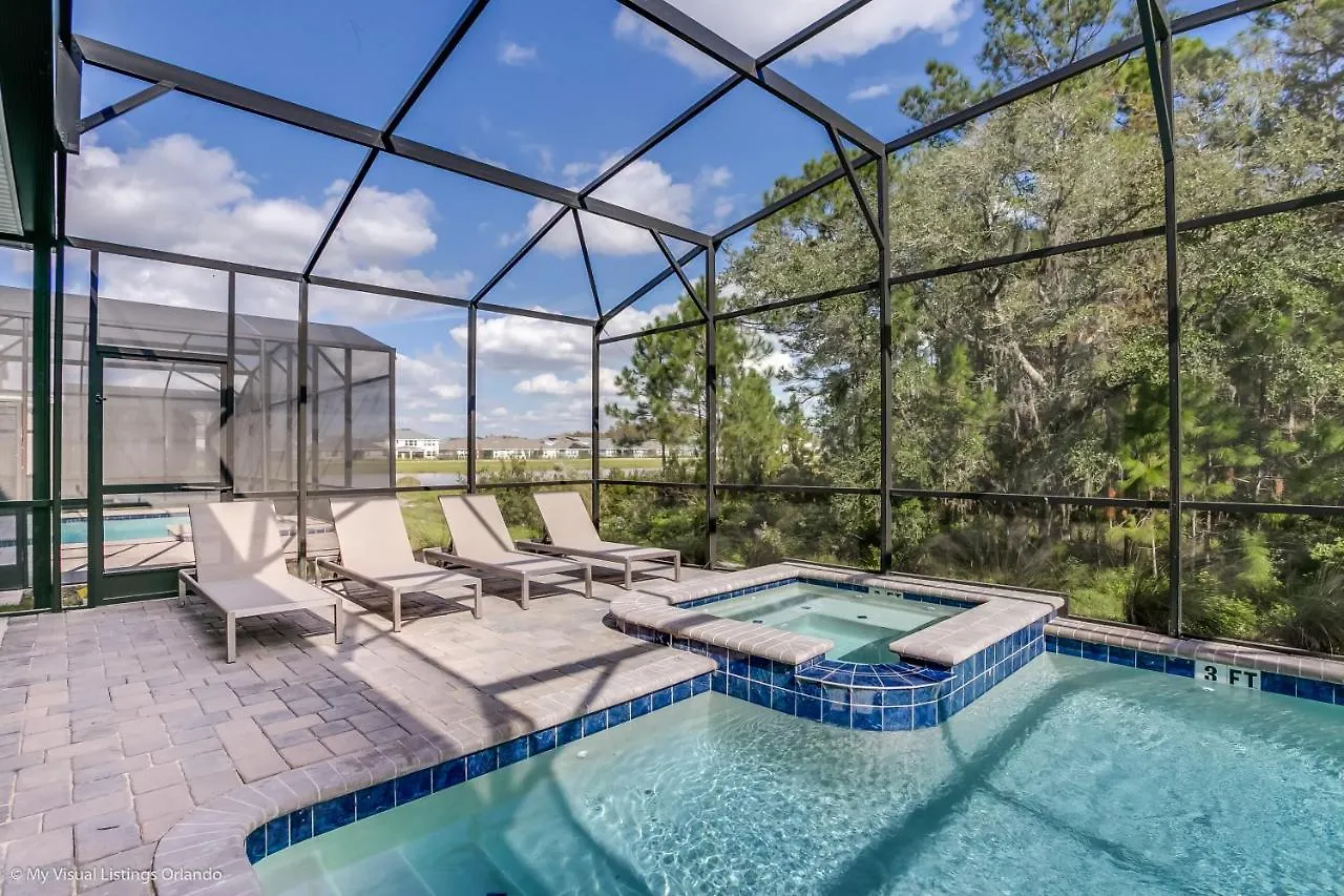 Villa 2873 Stanza Court *