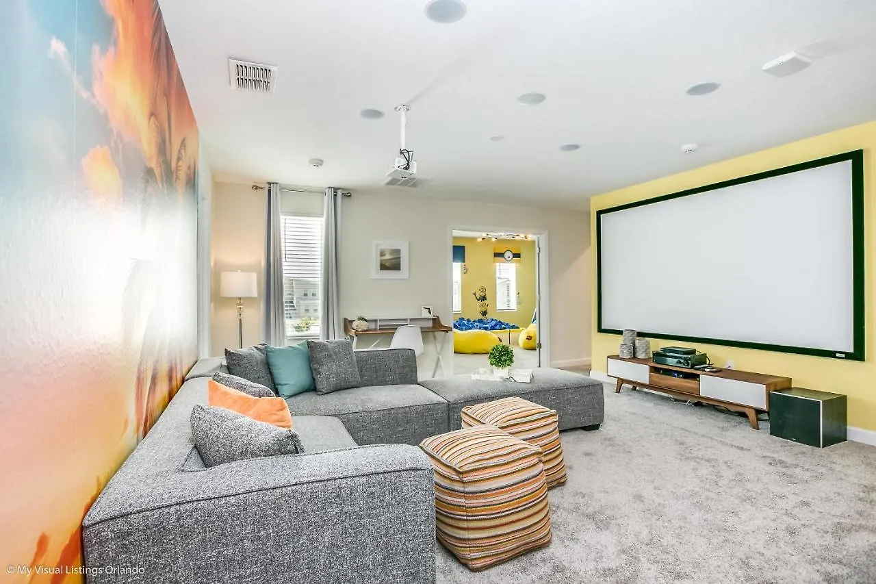Villa 2873 Stanza Court