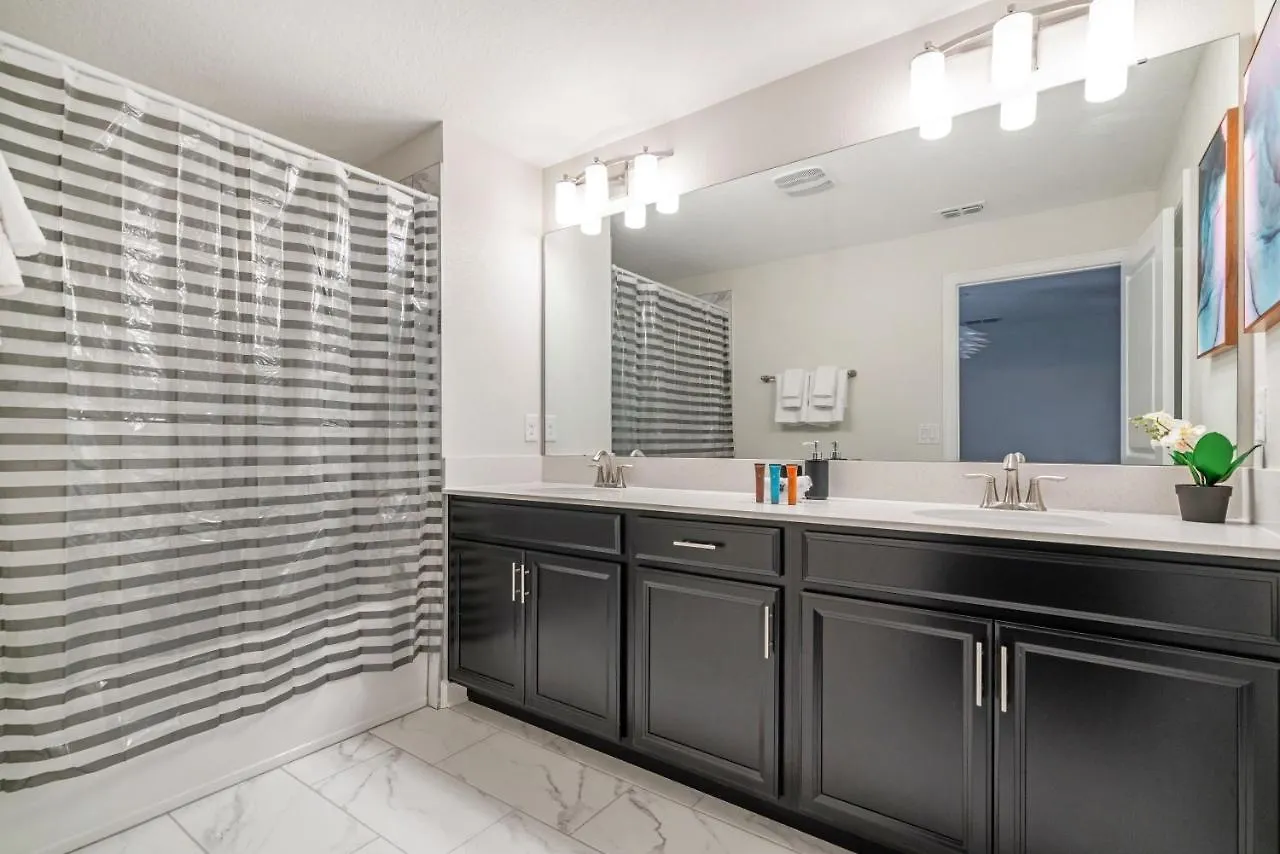 Holiday home Beautiful Modern Wprivate Pool Near Wdw