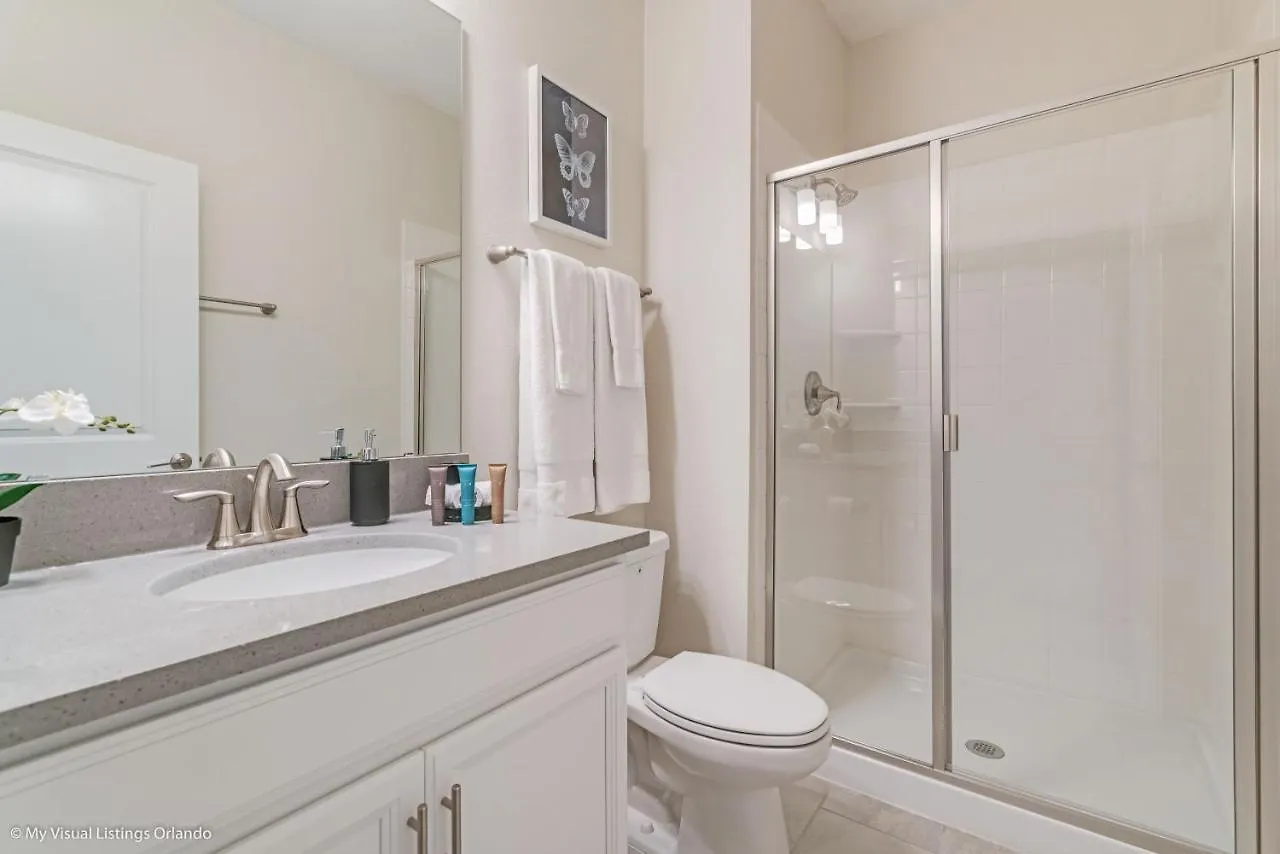 Modern Townhome Wprivate Pool Free Water Park Holiday home