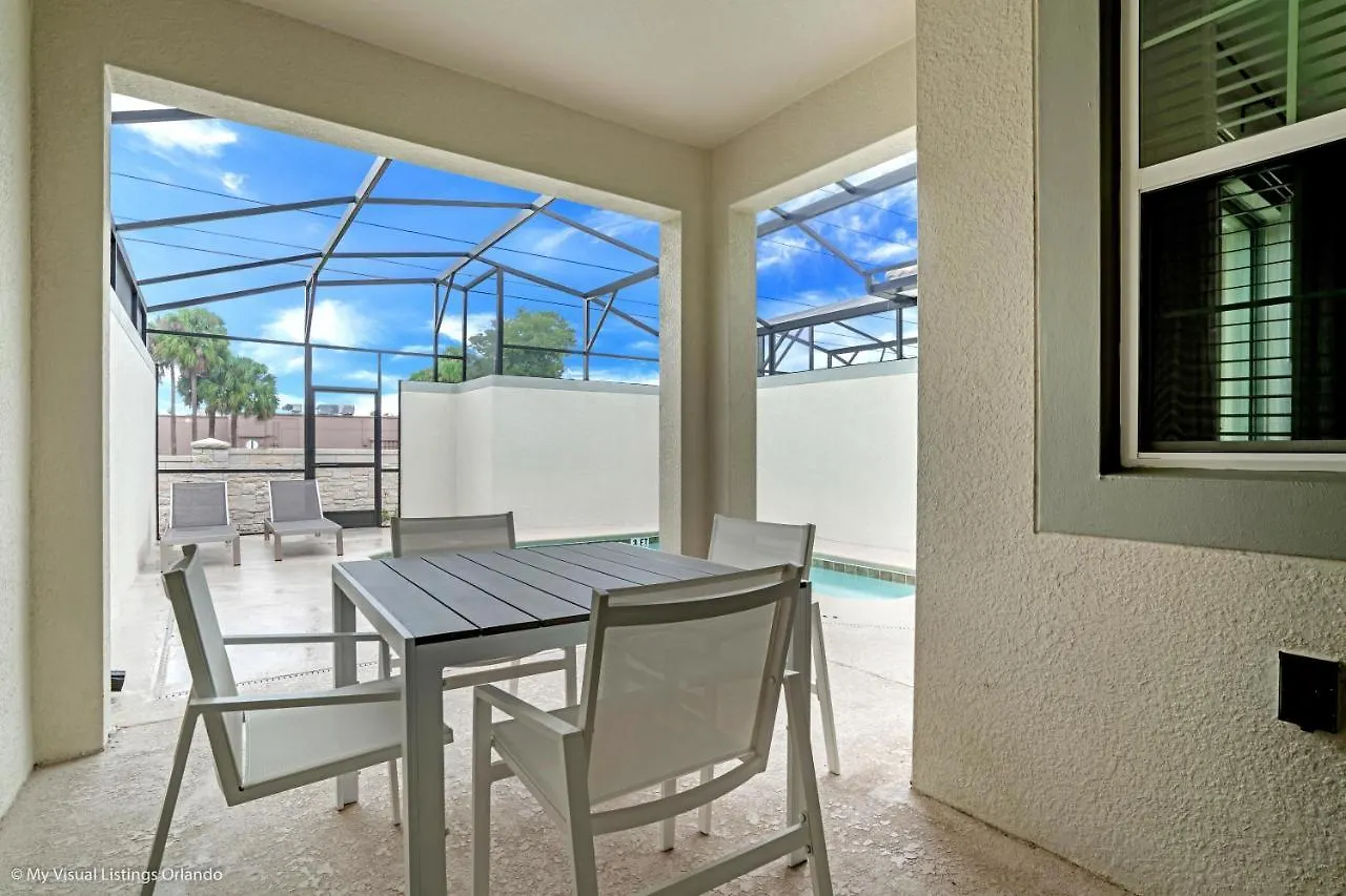 Modern Townhome Wprivate Pool Free Water Park * Kissimmee