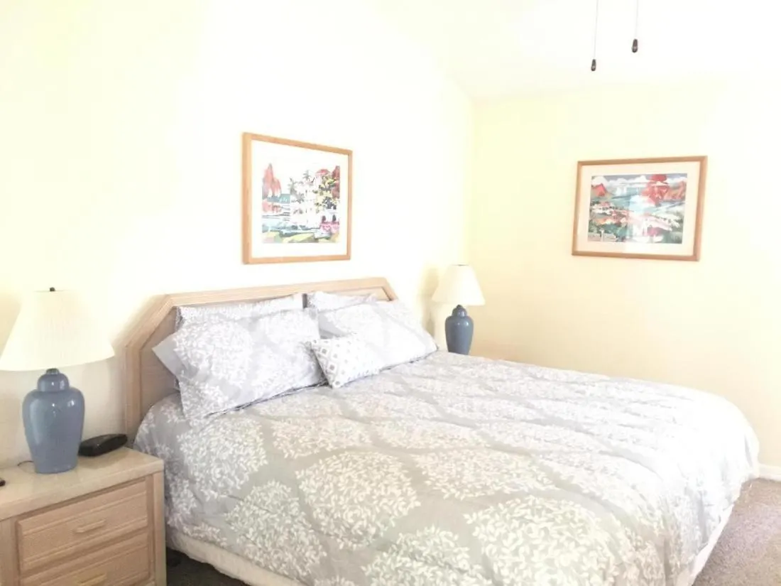 Affordable 3/2 Close To Parks !!! Holiday home *