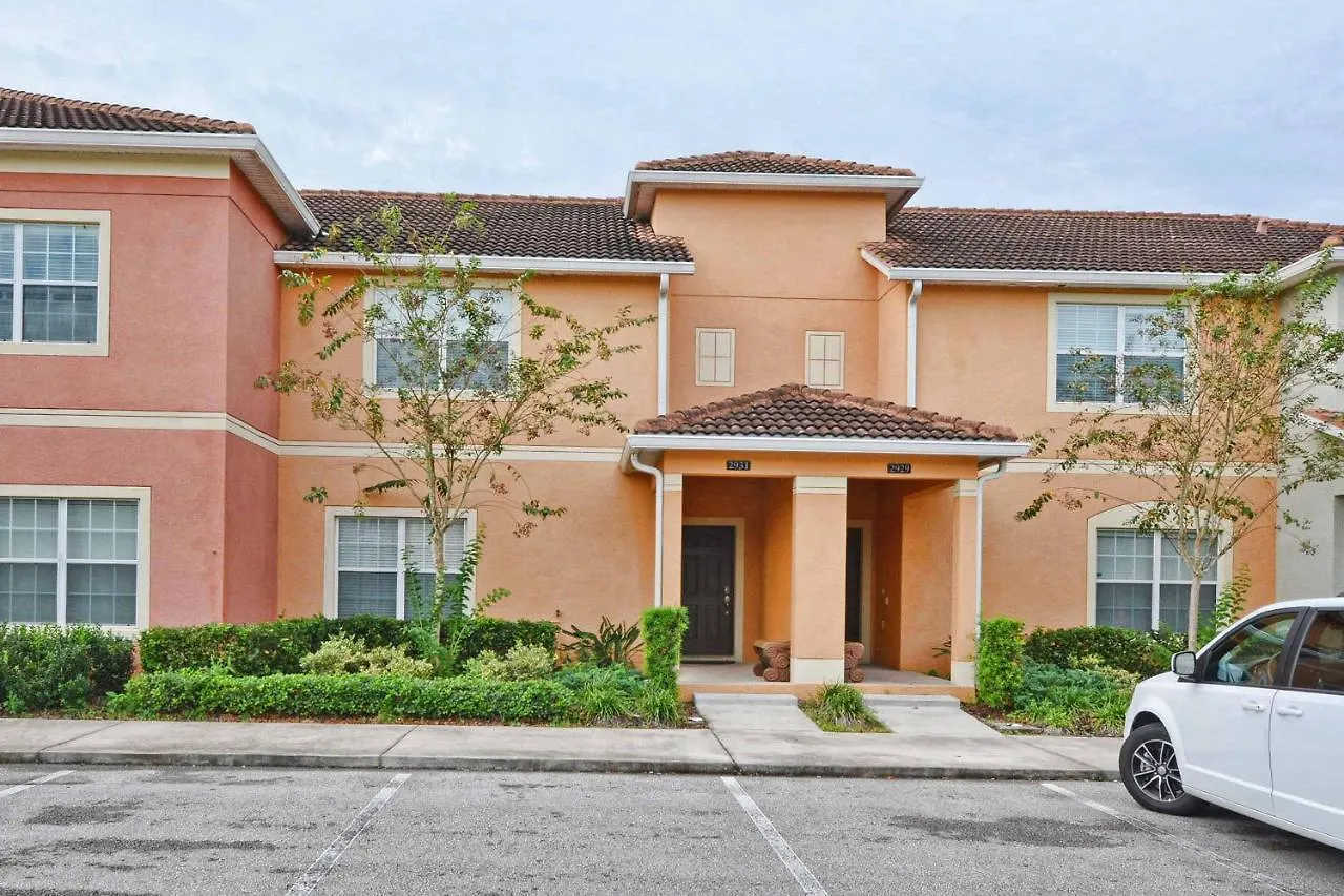 Paradise Palms- 4 Bed Townhome W/splashpool-3250pp Holiday home