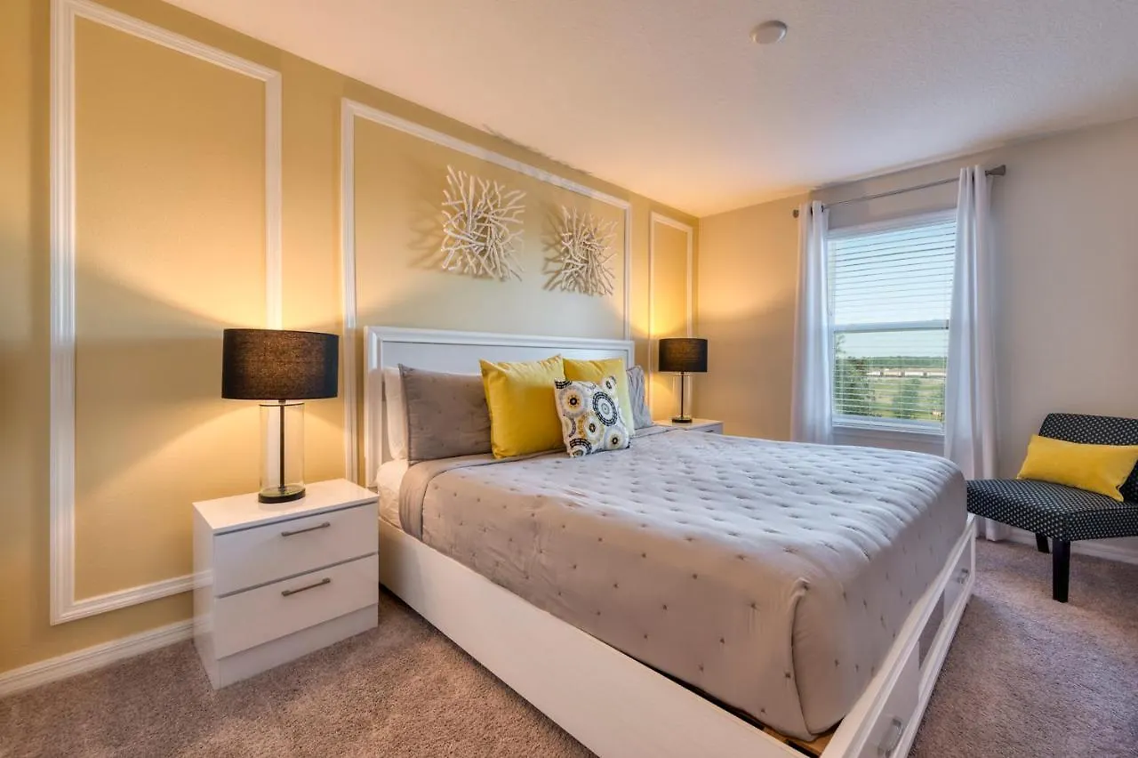 Comfortable With Private Pool Near Four Corners