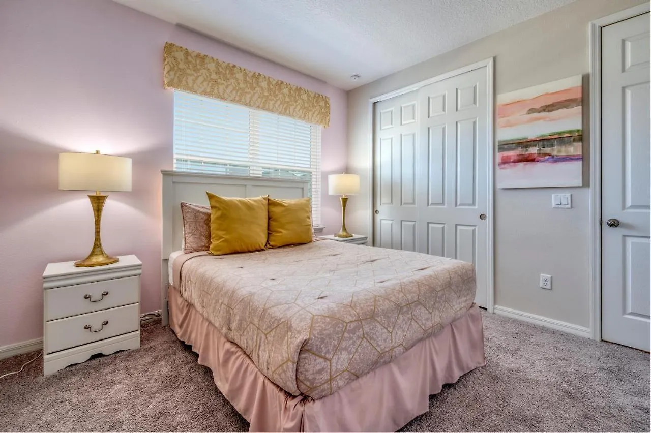 Modern With Private Pool Near Kissimmee