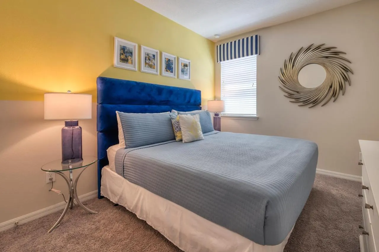 Modern With Private Pool Near Holiday home Kissimmee