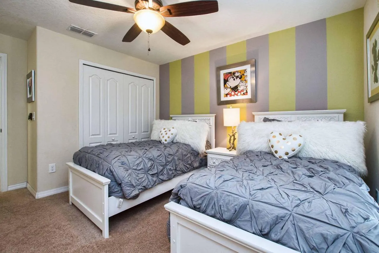 Paradise Palms- 4 Bed Townhome W/splashpool-3250pp Holiday home